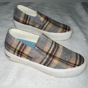 SeaVees Baja platform slip on loafer plaid - size 9.5